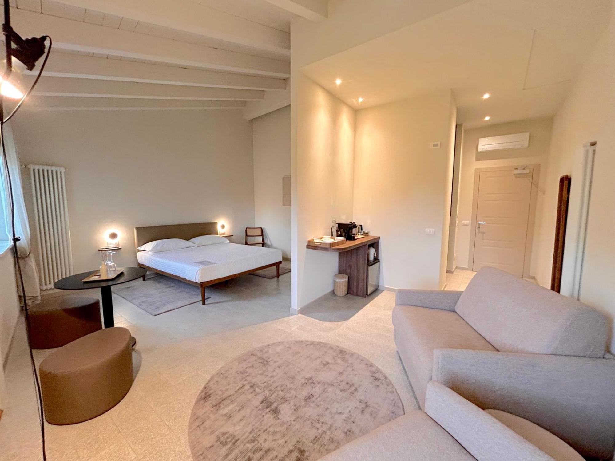 The Lake Suites Com - Luxury Stay In Лацизе Экстерьер фото