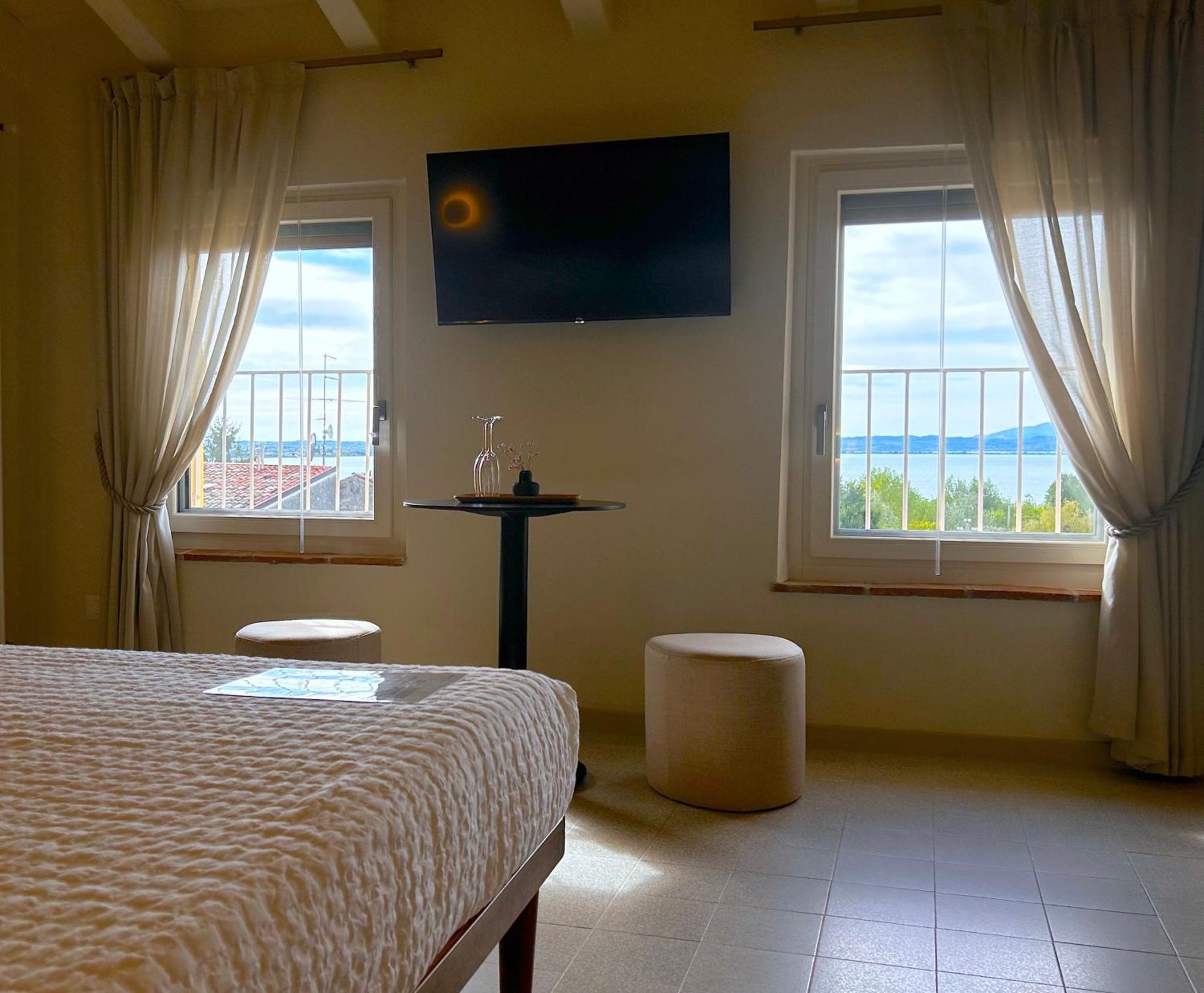 The Lake Suites Com - Luxury Stay In Лацизе Экстерьер фото