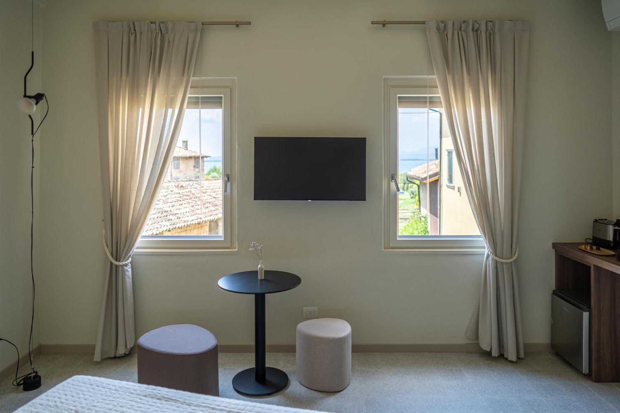 The Lake Suites Com - Luxury Stay In Лацизе Экстерьер фото