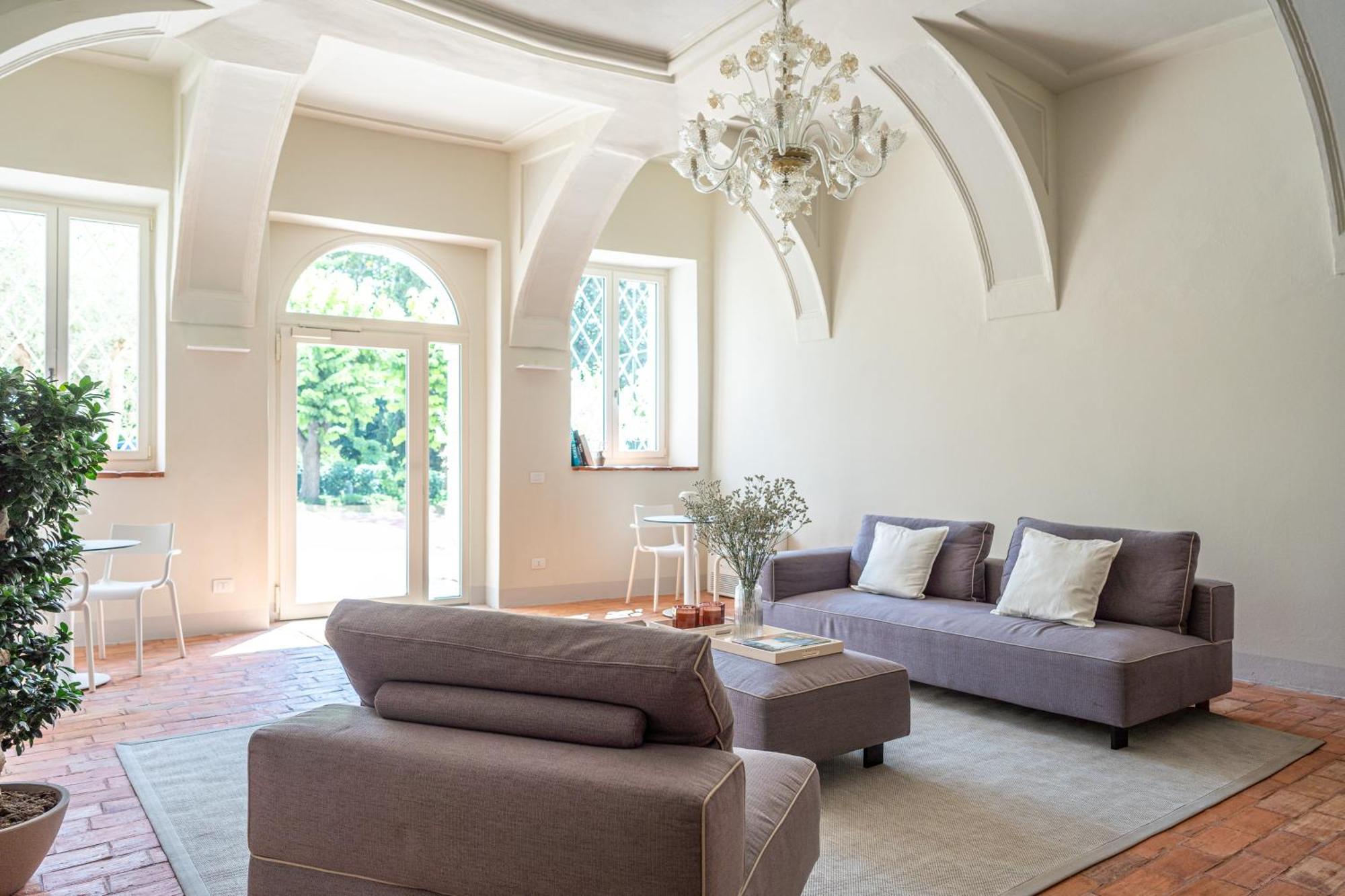 The Lake Suites Com - Luxury Stay In Лацизе Экстерьер фото